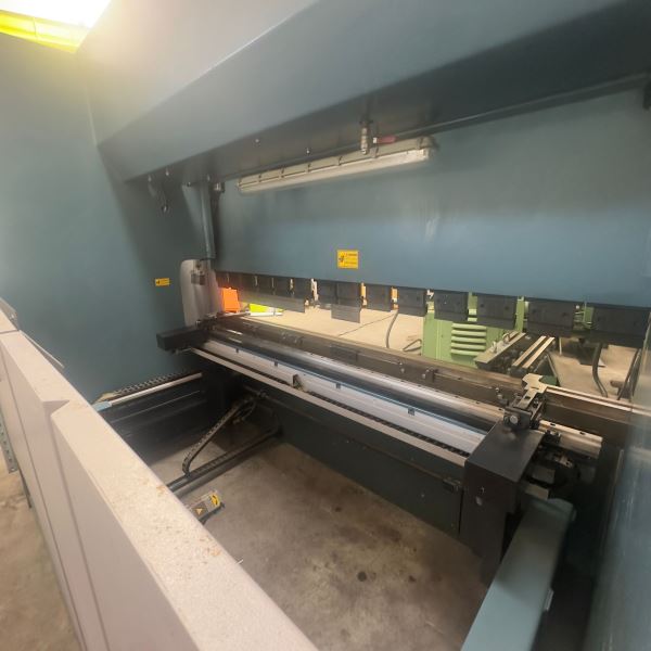 DURMAZLAR AD-S 30135 6 EKSEN CNC HİDROLİK ABKANT PRES