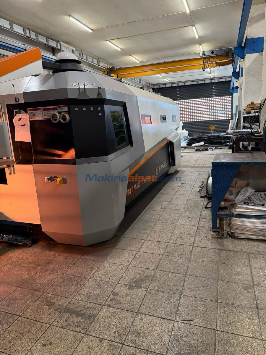 ERMAKSAN 1500 x 3000 MM 6 KW FIBER LAZER