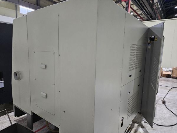 Hyundia SKT250Y ( C ve Y Eksen ) 2009 CNC Torna
