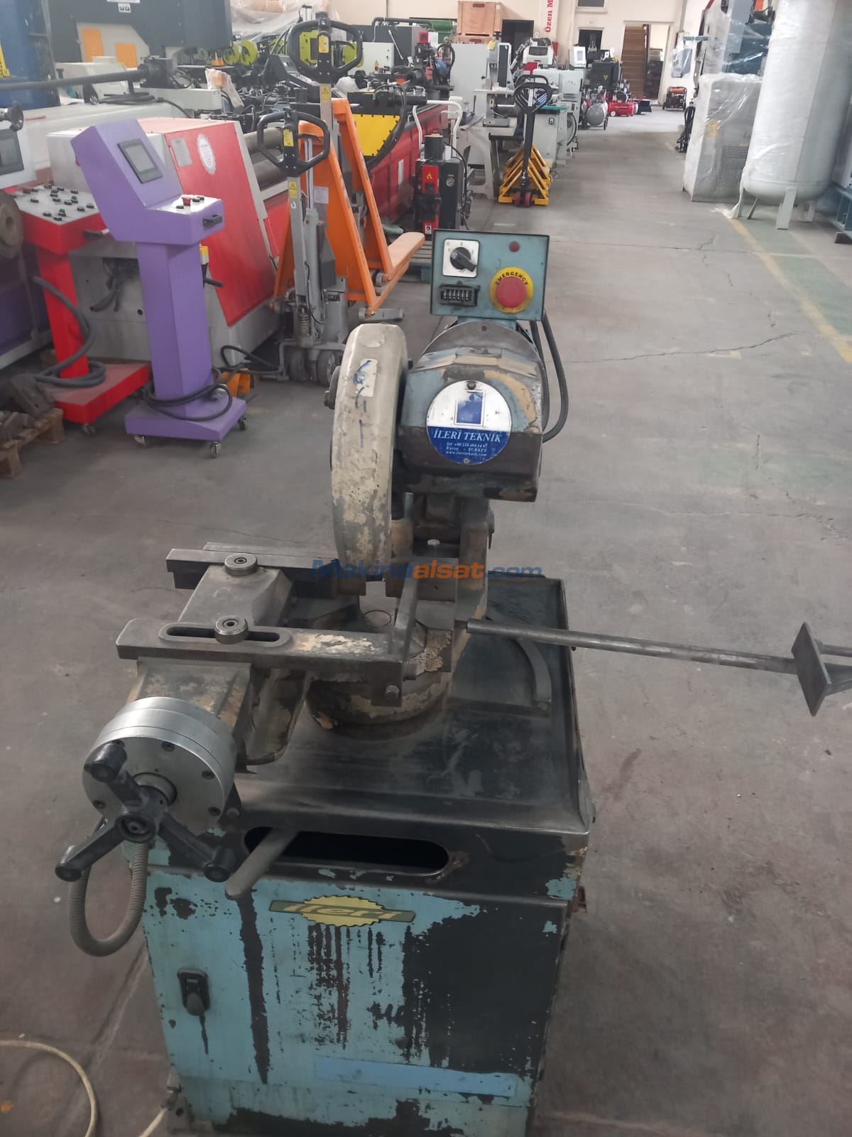 İLERİ TEKNİK 275 YARI OTOMATİK SULU KESİM