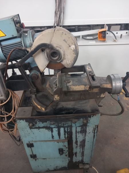 İLERİ TEKNİK 275 YARI OTOMATİK SULU KESİM