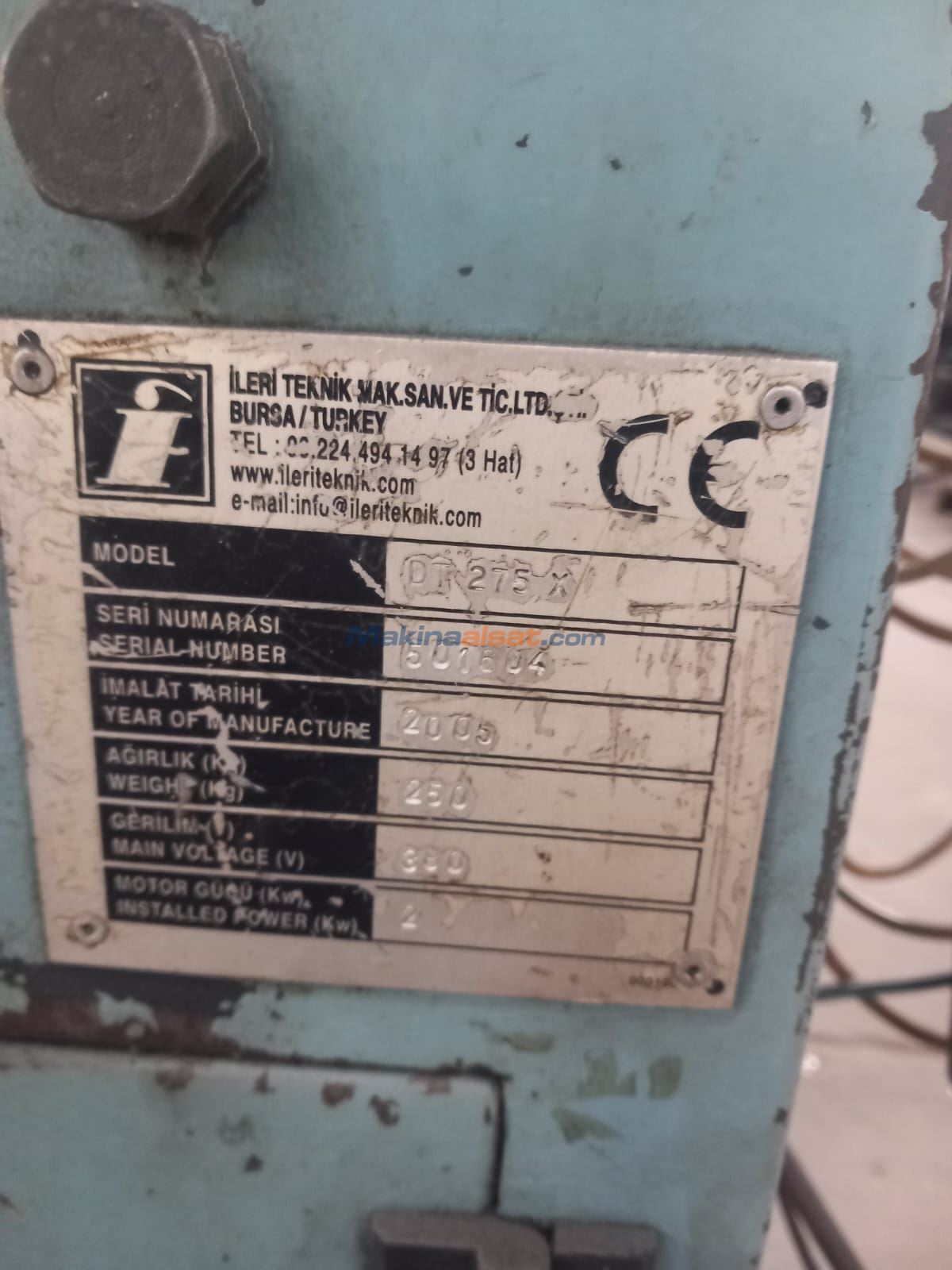 İLERİ TEKNİK 275 YARI OTOMATİK SULU KESİM