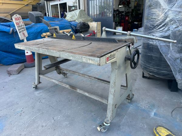 127 CM ISITAN KOLLU GİYOTİN MAKAS