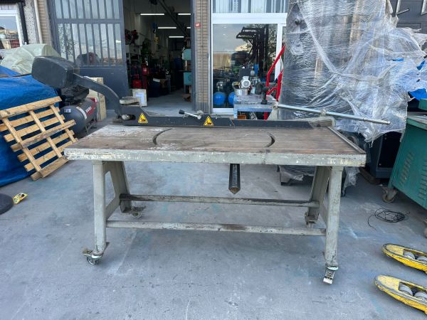 127 CM ISITAN KOLLU GİYOTİN MAKAS