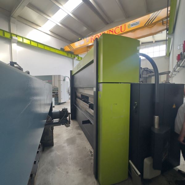 SAFAN DARLEY MARKA 3X100 TON 6 EKSEN CNC SERVO ABKANT PRES