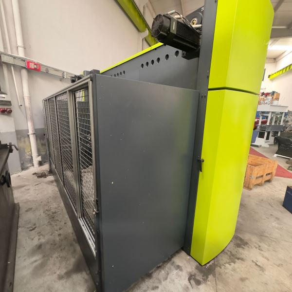 SAFAN DARLEY MARKA 3X100 TON 6 EKSEN CNC SERVO ABKANT PRES