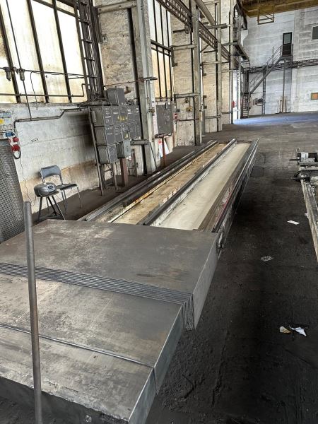 UNION P 150 - CNC PLATTENBOHRWERK