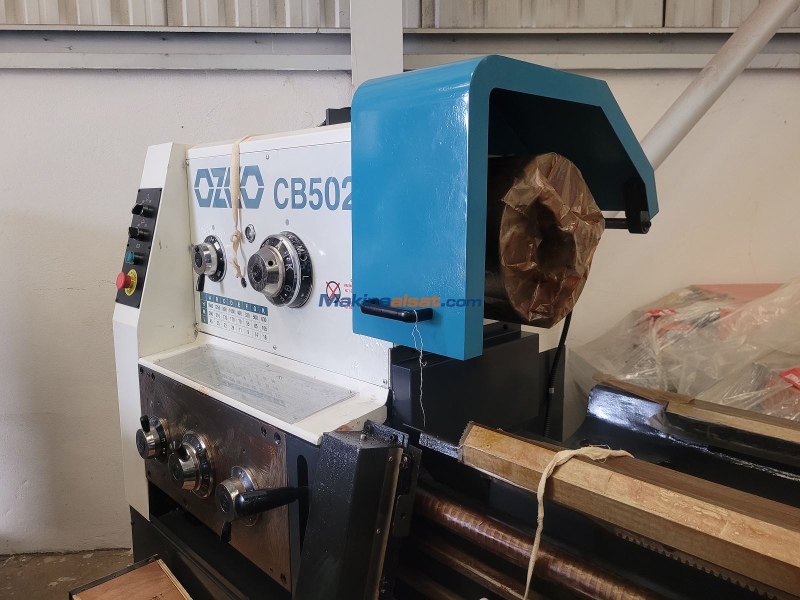 Satılık ikinci el YUNNAN OZCO CB5020 Dijitalli Üniversal Torna