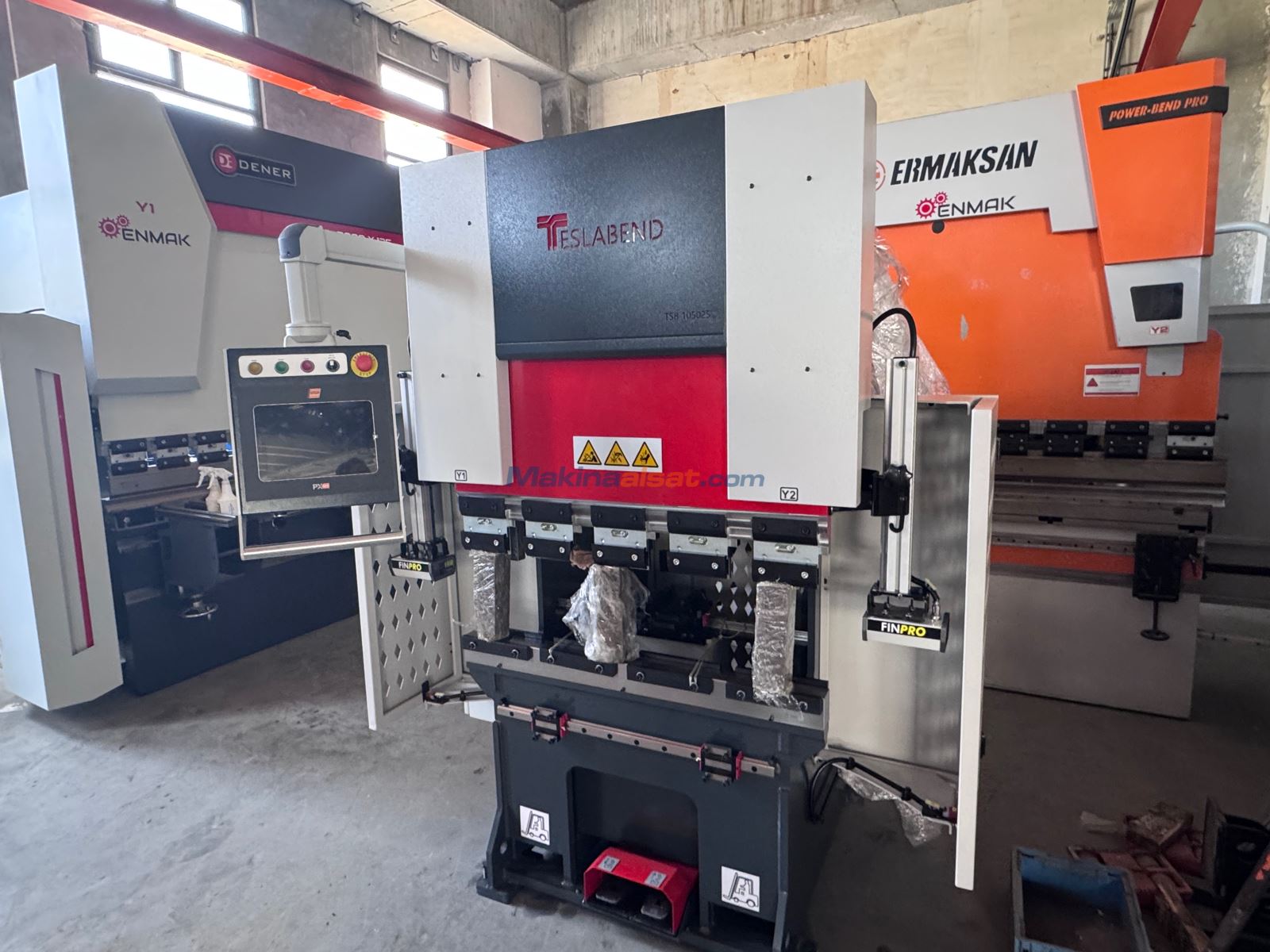 1 METRE 25 TON CNC ABKANT PRES