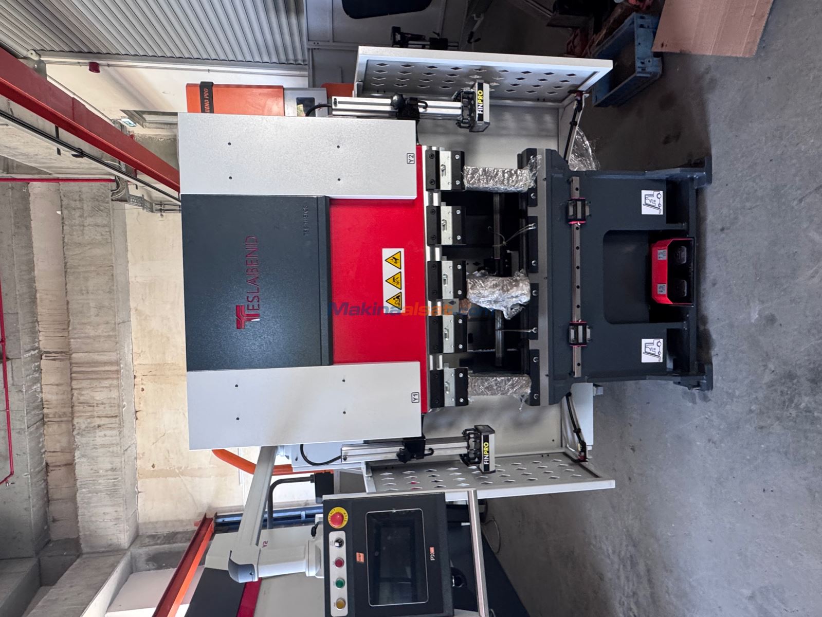 1 METRE 25 TON CNC ABKANT PRES