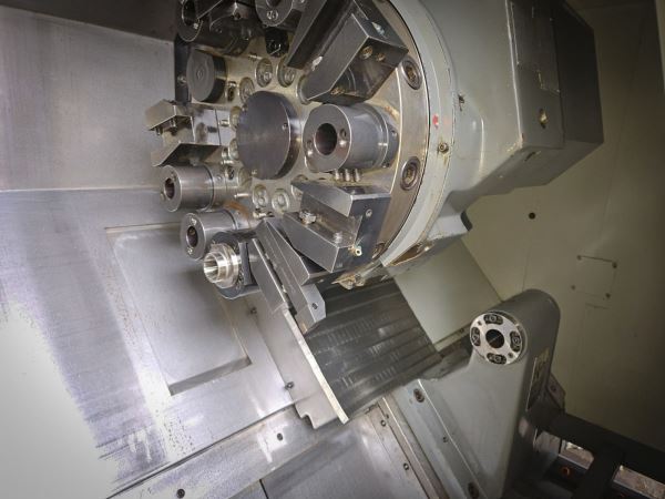 2011 Hyundai SKT15LM ( C Eksen ) CNC Torna