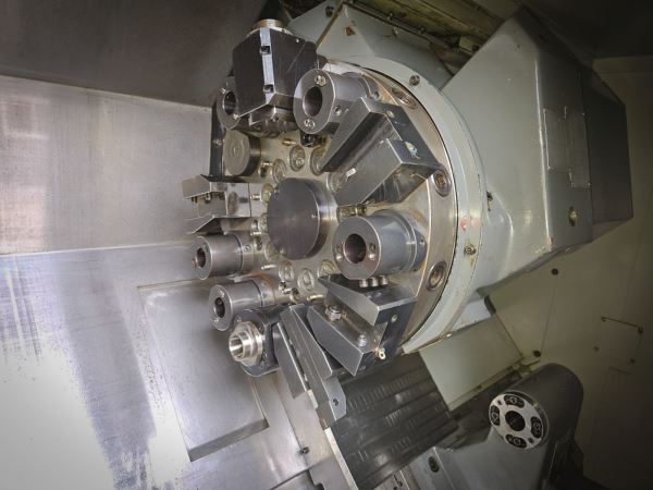 2011 Hyundai SKT15LM ( C Eksen ) CNC Torna