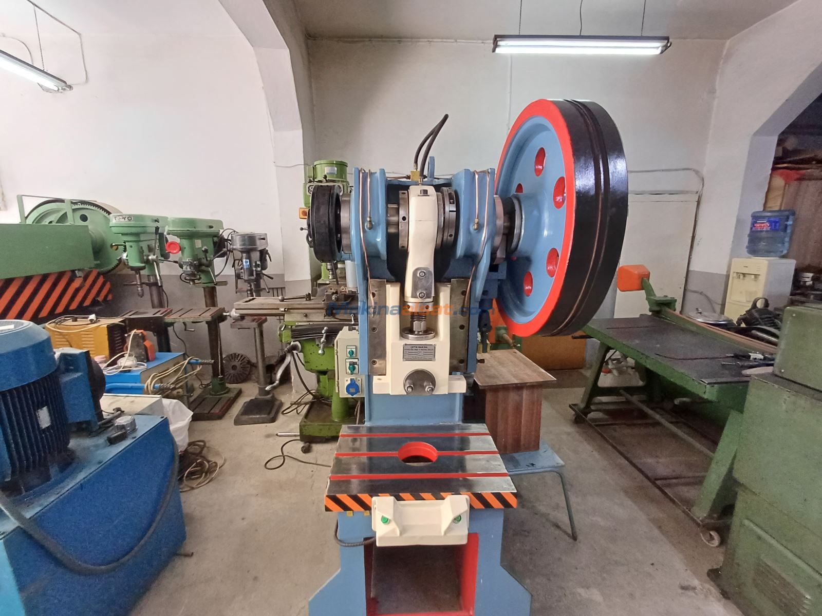 35 TON ÇELİK GÖVDE EKSANTERİK PRES