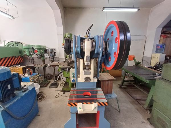 35 TON ÇELİK GÖVDE EKSANTERİK PRES