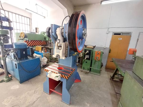 35 TON ÇELİK GÖVDE EKSANTERİK PRES
