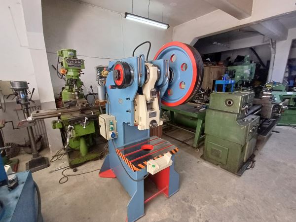 35 TON ÇELİK GÖVDE EKSANTERİK PRES