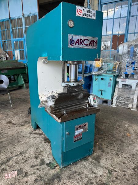 ARCAN 50 TON MUTFAKÇI TİPİ HİDROLİK C PRES