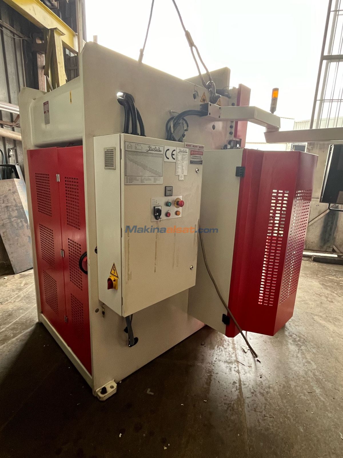 BAYKAL 1254mm40 TON NC HİDROLİK ABKANT PRES