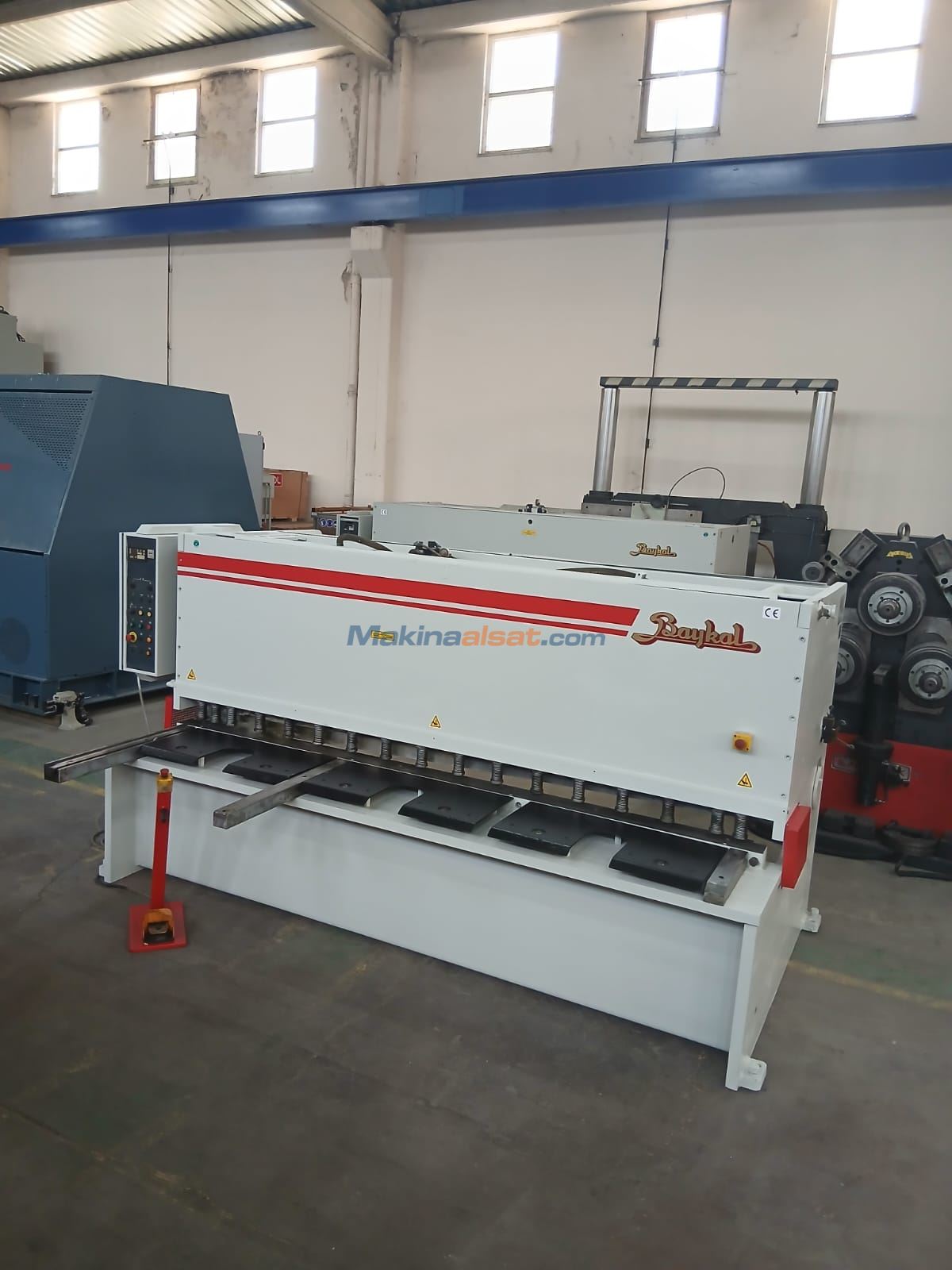 BAYKAL 3 METRE 10 MM HİDROLİK MAKAS