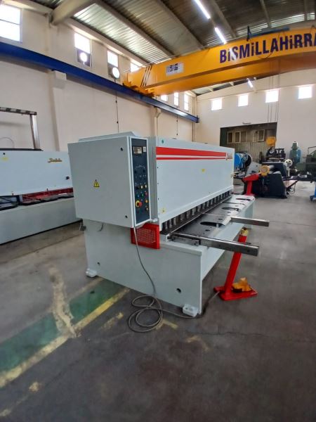 BAYKAL 3 METRE 10 MM HİDROLİK MAKAS