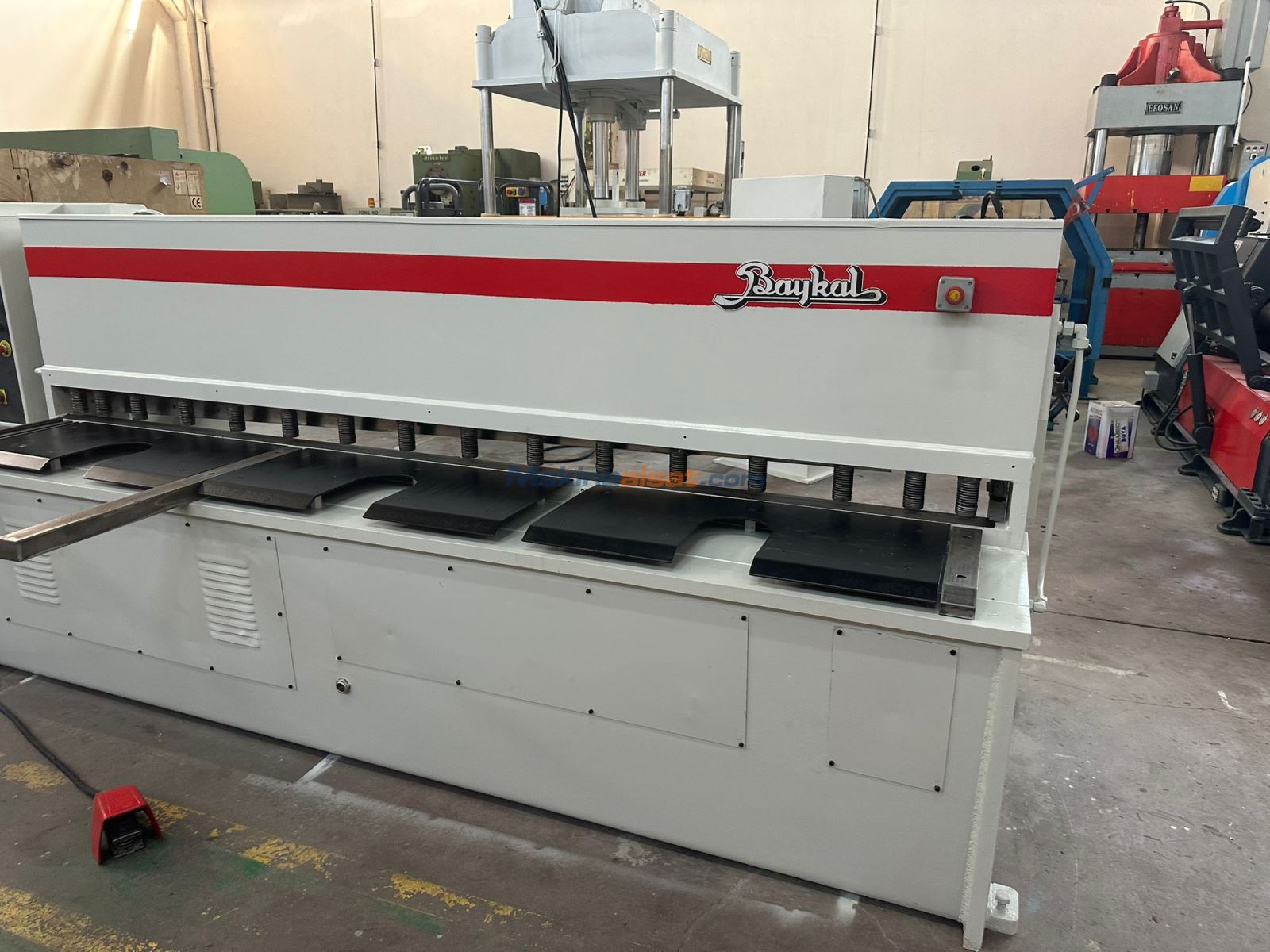 BAYKAL 3 METRE 6 MM HİDROLİK MAKAS