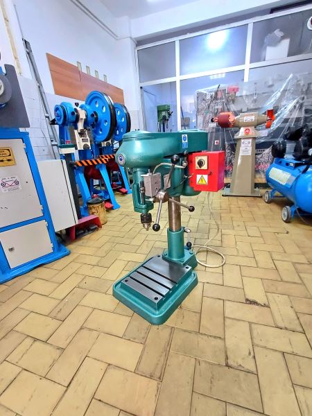 DK-13 EKÇELİK KILAVUZ ÇEKME DELİK DELME MATKAP