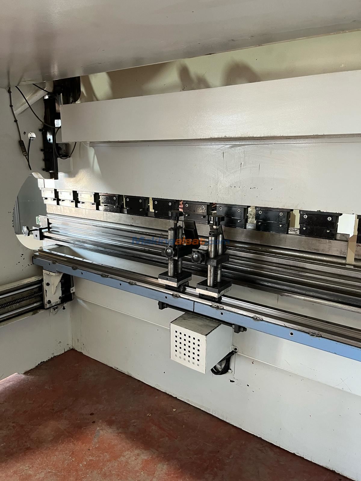 ERMAKSAN 3000 x 120 TON APKANT 3 EKSEN CNC Abkant Pres