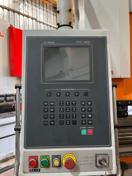 ERMAKSAN 3000 x 120 TON APKANT 3 EKSEN CNC Abkant Pres