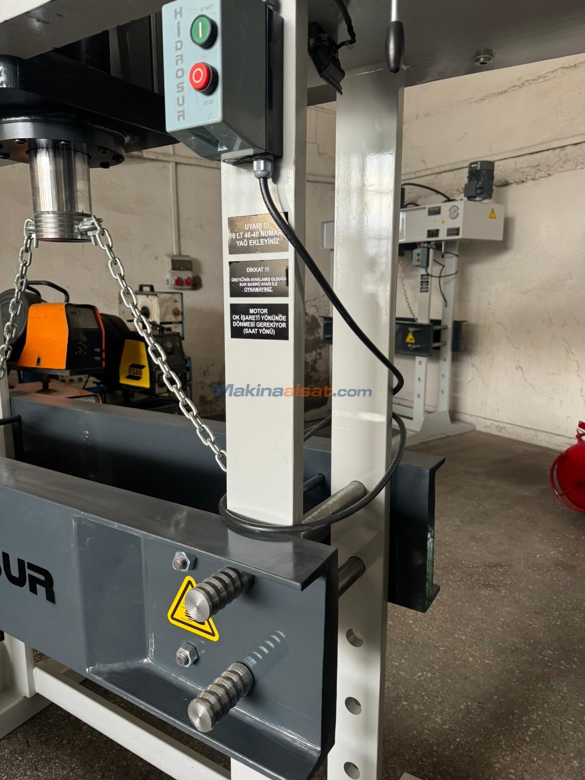 HİDROSUR 150 TON ATÖLYE TİPİ HİDROLİK PRES