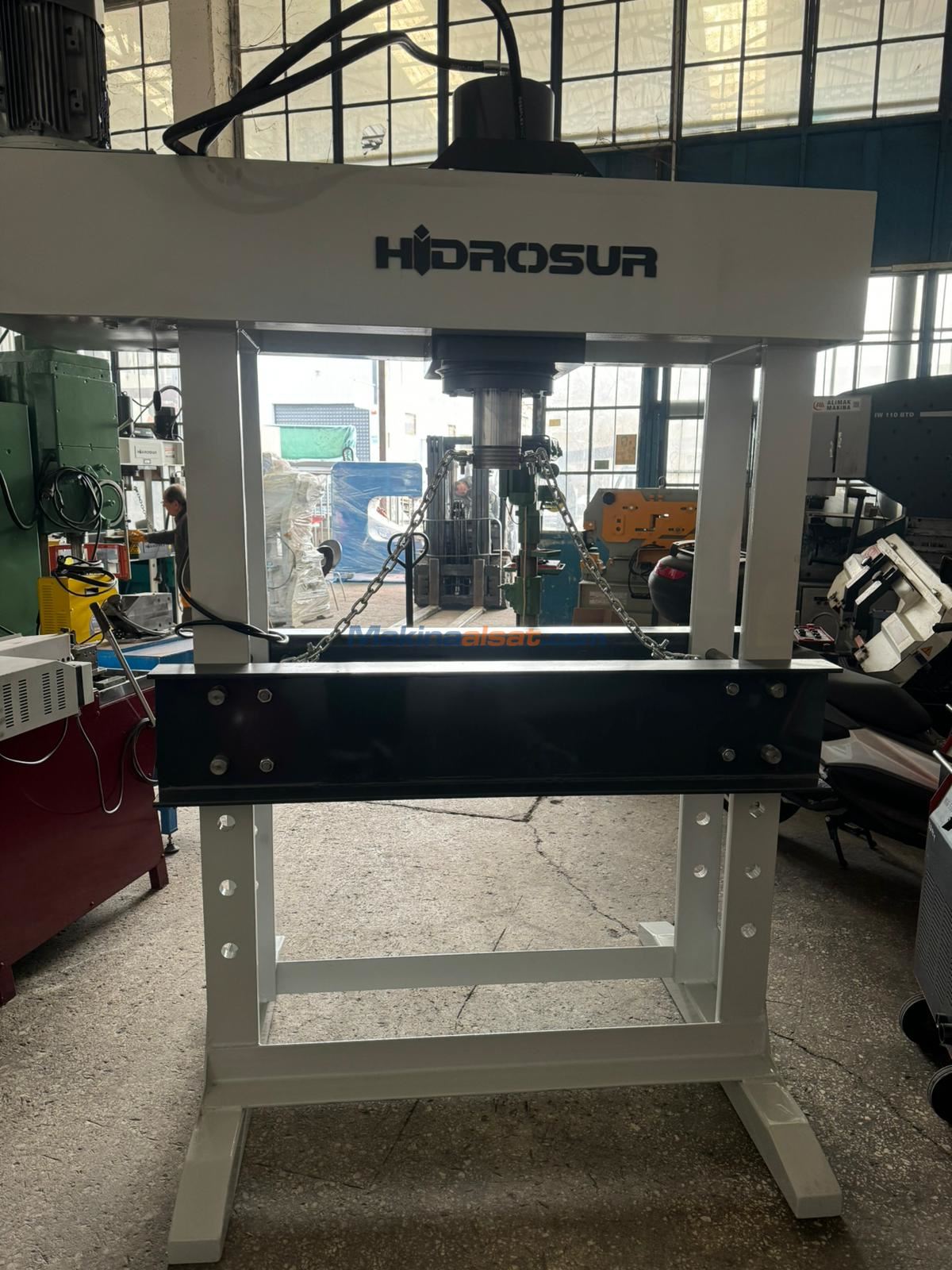 HİDROSUR 150 TON ATÖLYE TİPİ HİDROLİK PRES