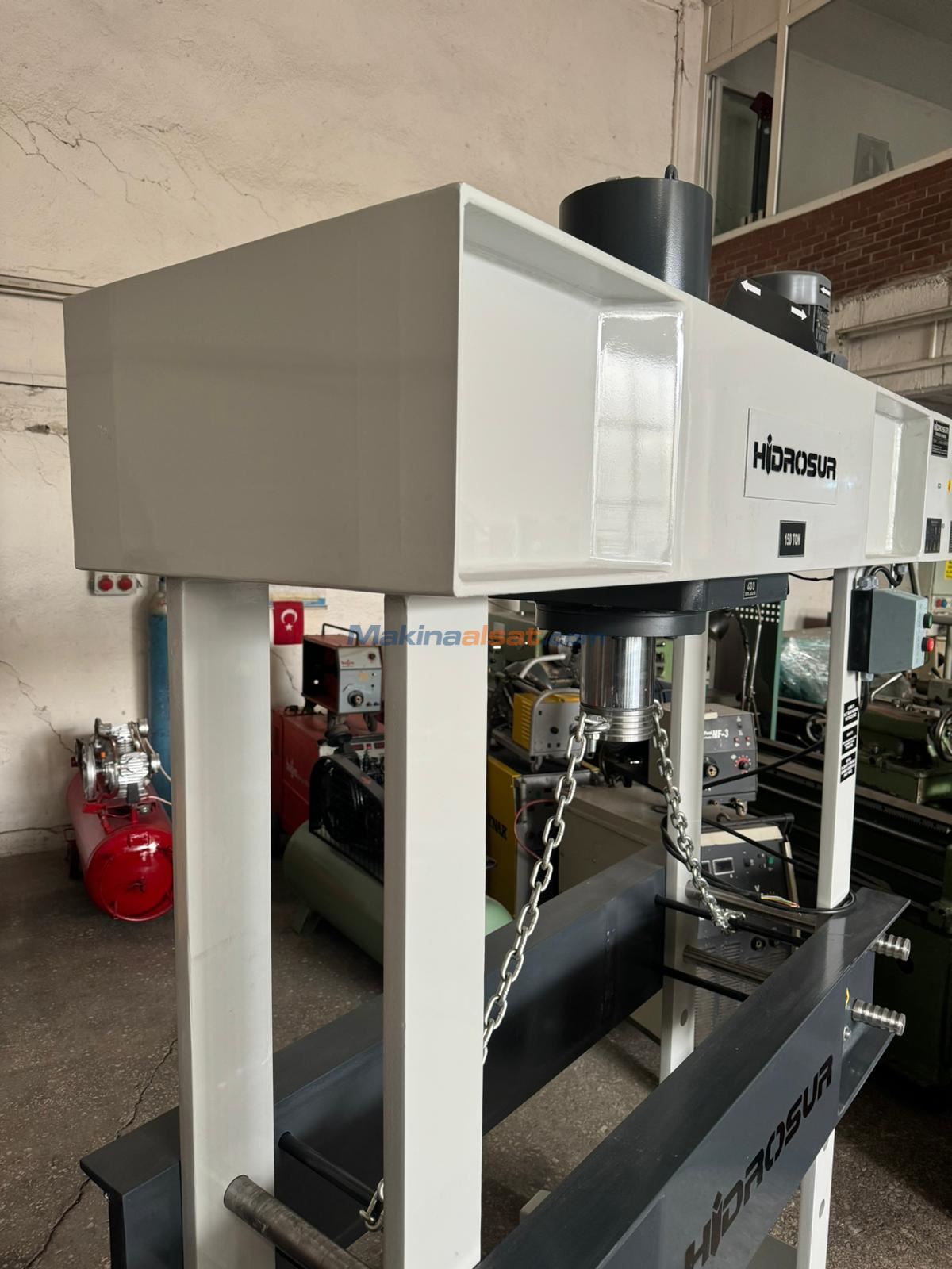HİDROSUR 150 TON ATÖLYE TİPİ HİDROLİK PRES