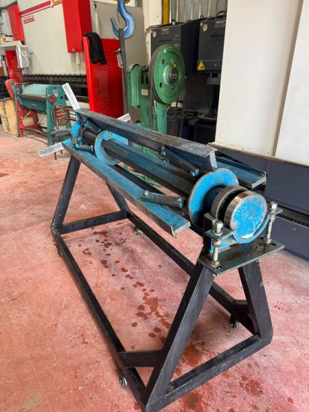 İLMAKSAN 1500MM RULO AÇICI