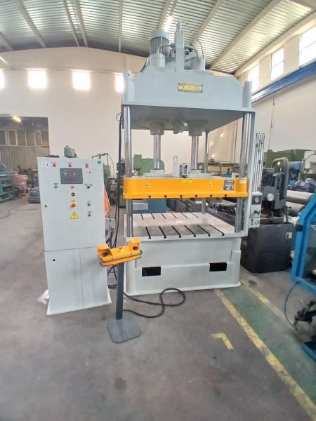 TOMRUK 140 TON HİDROLİK PRES