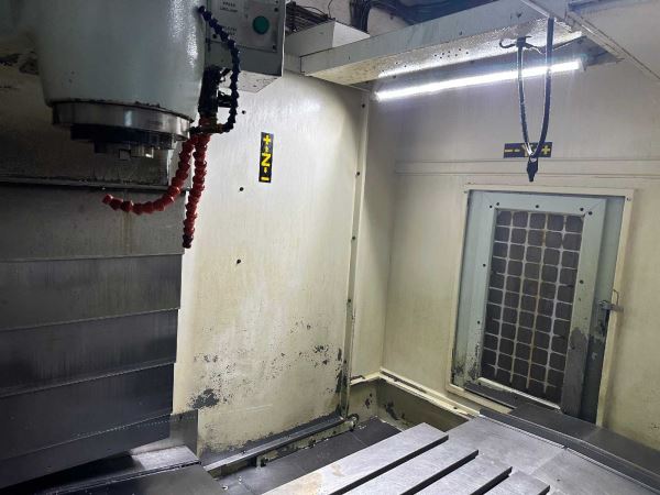 TWINHORN VP1100 KUTU KIZAKLI FANUC KONTROLLÜ DİK İŞLEM