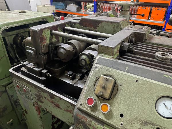 UPW - 12.5 TON DİŞ AÇMA