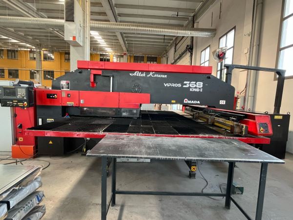 AMADA 368 KING PUNCH PRES