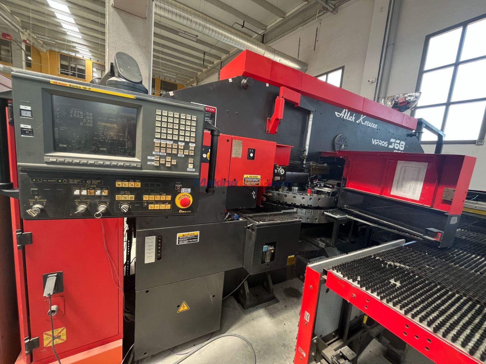 AMADA 368 KING PUNCH PRES
