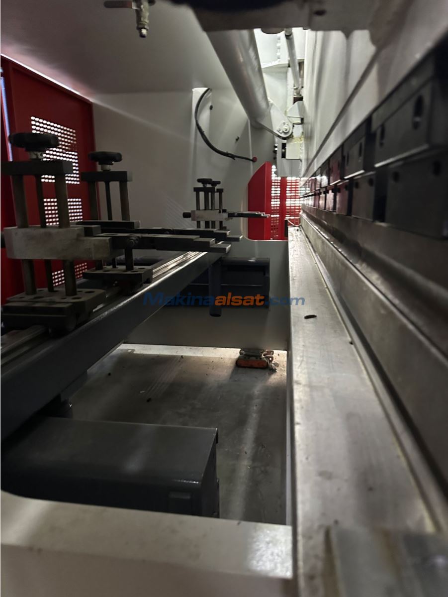 APH 3100X120 BAYKAL MARKA ABKANT PRES