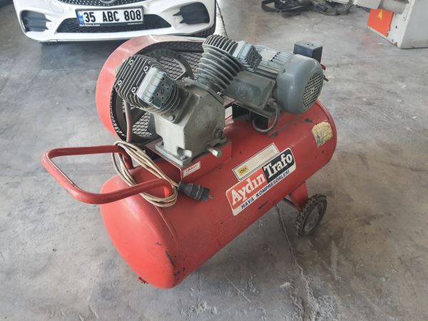 Aydın Trafo 100 Litre Pistonlu Hava Kompresörü