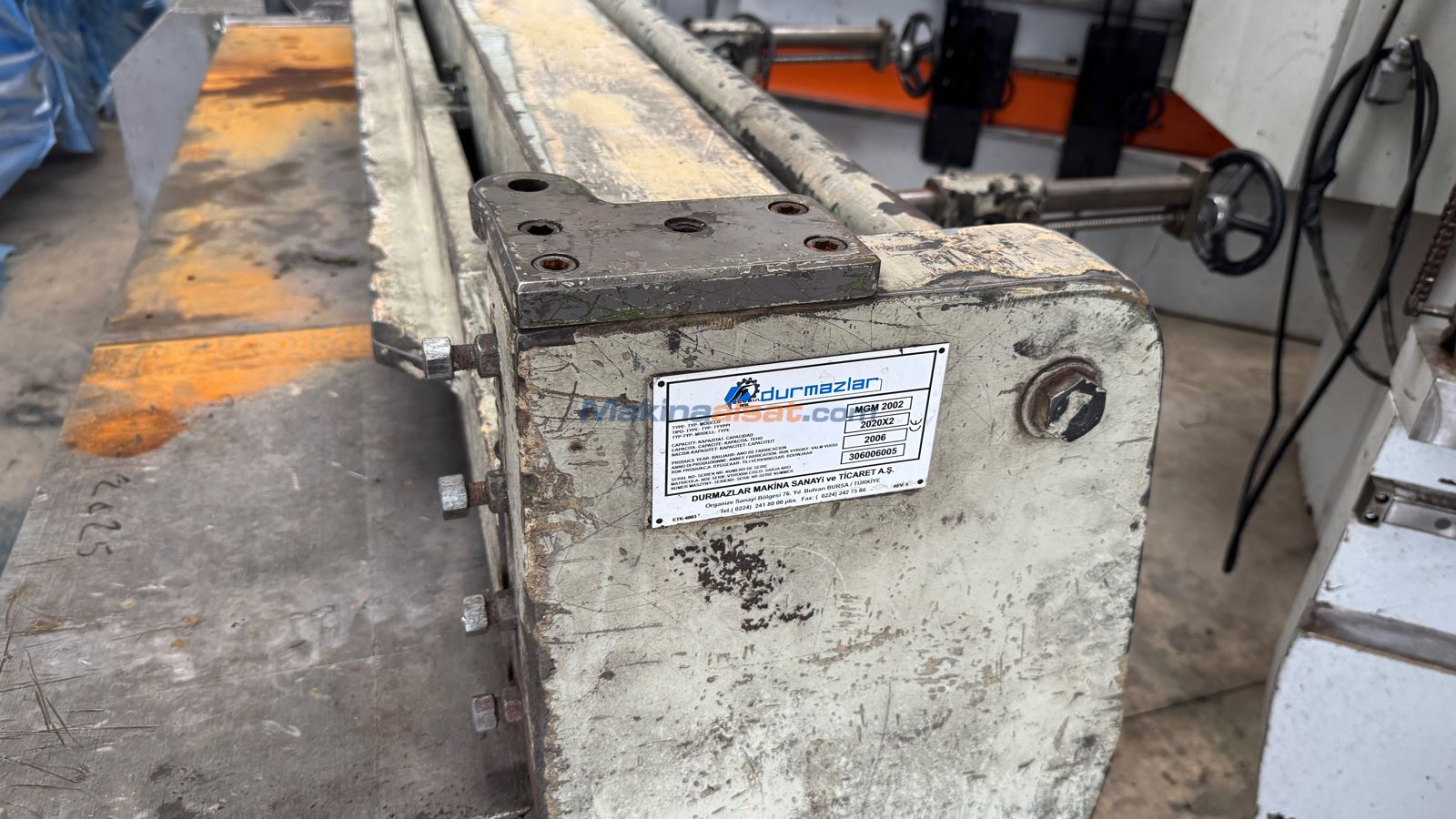 BAYKAL 2 METRE 2 MM GİYOTİN MAKAS