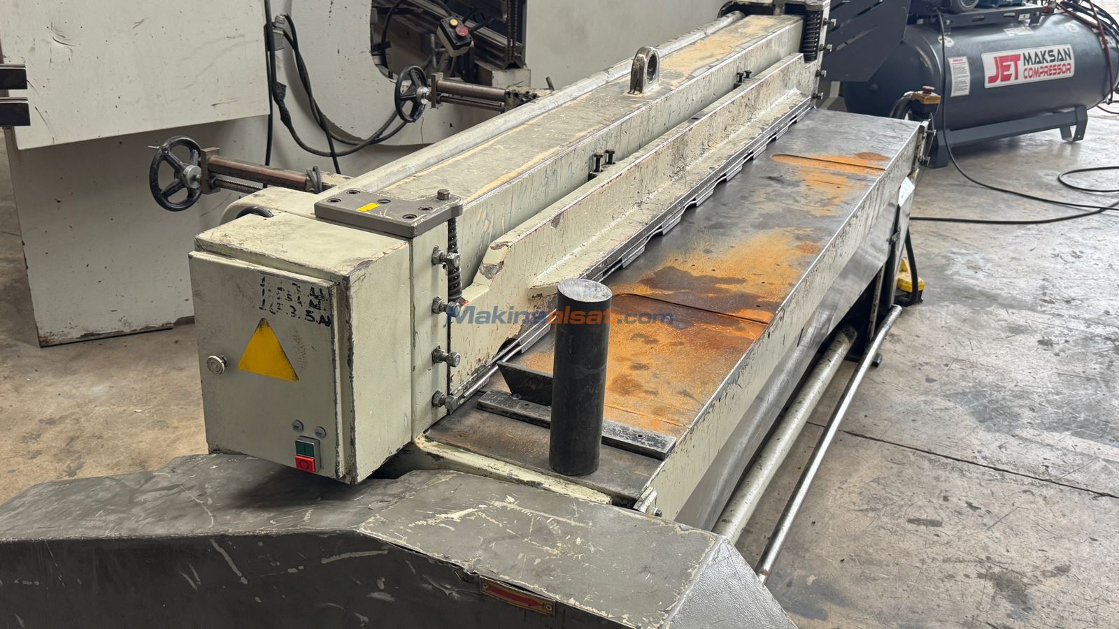 BAYKAL 2 METRE 2 MM GİYOTİN MAKAS