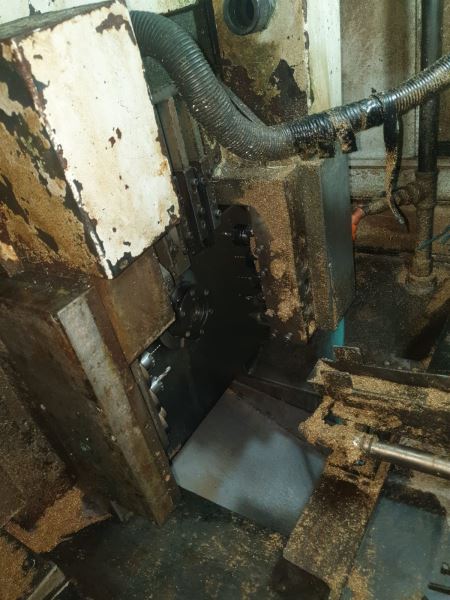 CHIAH CHYUN 32 CY EKSENLI KAMSAN ÇUBUK SÜRÜCÜ İLE BİRLİKTE CNC Otomat Torna