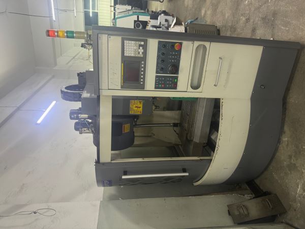 EQUIPTOP TAİWAN  4. EKSENLİ FANUC CNC DİK İŞLEME MERKEZİ