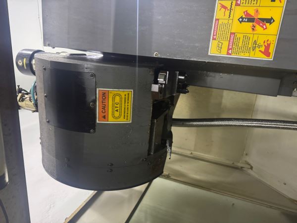 EQUIPTOP TAİWAN  4. EKSENLİ FANUC CNC DİK İŞLEME MERKEZİ