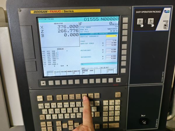 CNC lathe DOOSAN LYNX 2100A