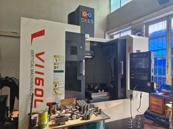 Deed V1166L Divizörlu CNC Dik İşleme Merkezi