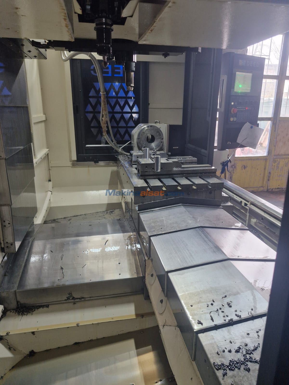 Deed V1166L Divizörlu CNC Dik İşleme Merkezi