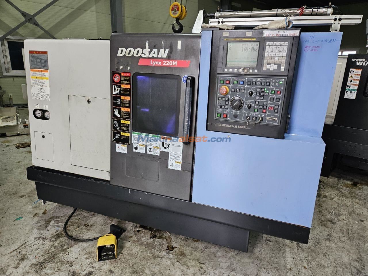 Doosan LYNX220MA C Eksen ( 2013 ) CNC Torna