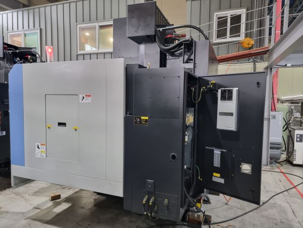 DOOSAN MYNX 6500 (2018) CNC DiK iŞLEME MERKEZİ