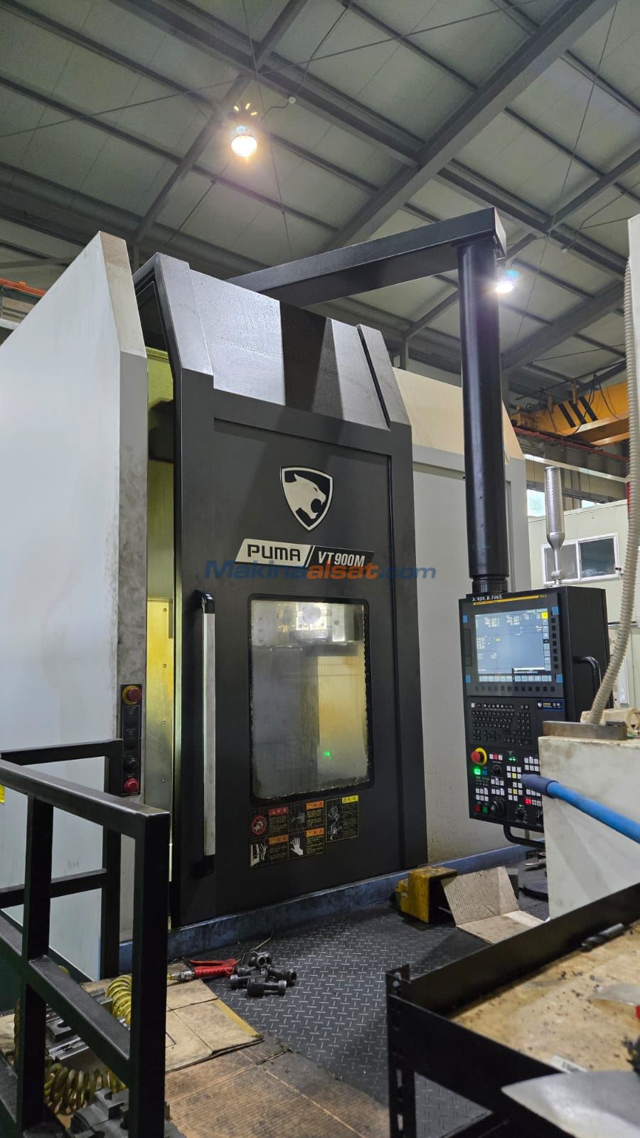 Doosan VT900M (2022) C Eksenli CNC Dik Torna